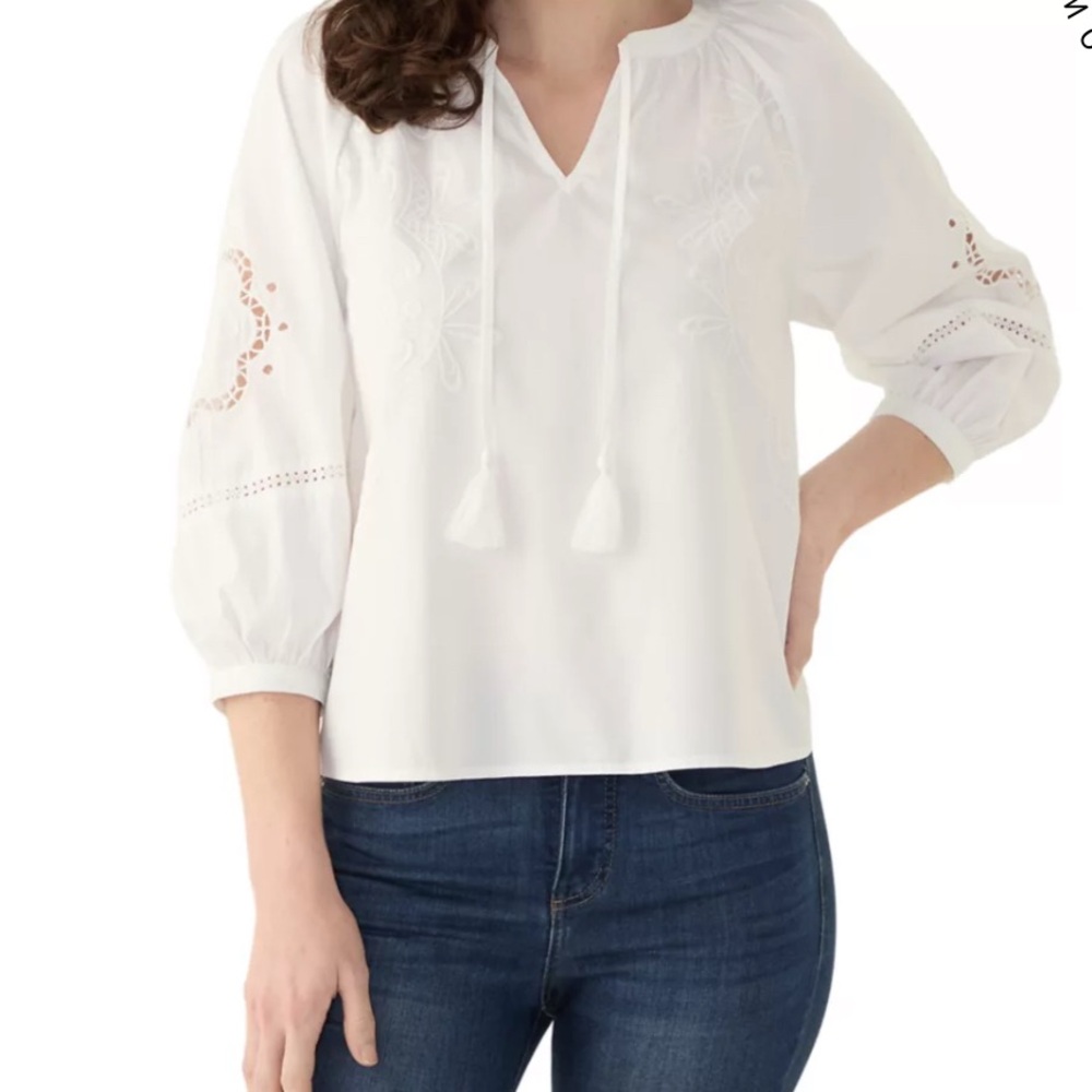 Wonderly White Embroidered Blouse